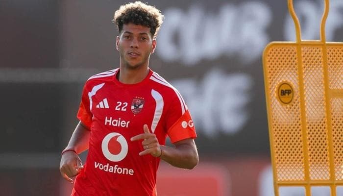 الأهلي يجدد عقد إمام عاشور حتى 2030