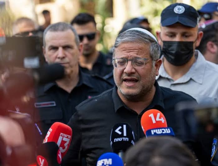 بن غفير يتفاخر بتشديد احتجاز الأسيرات