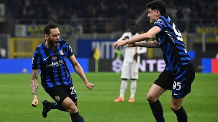 Inter Milan stays leading in Serie A