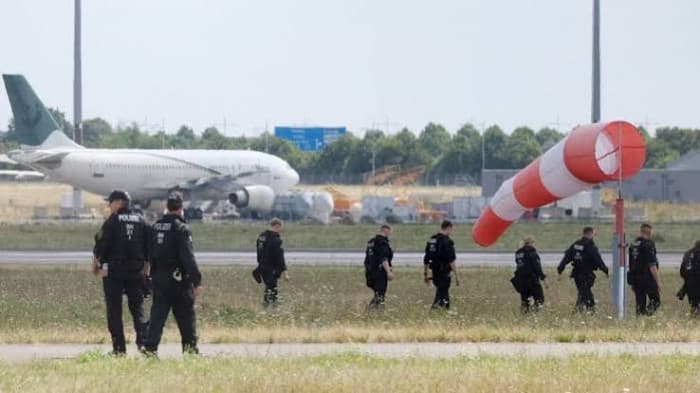 Germany blames Russia for drone attack attempt on Leipzig