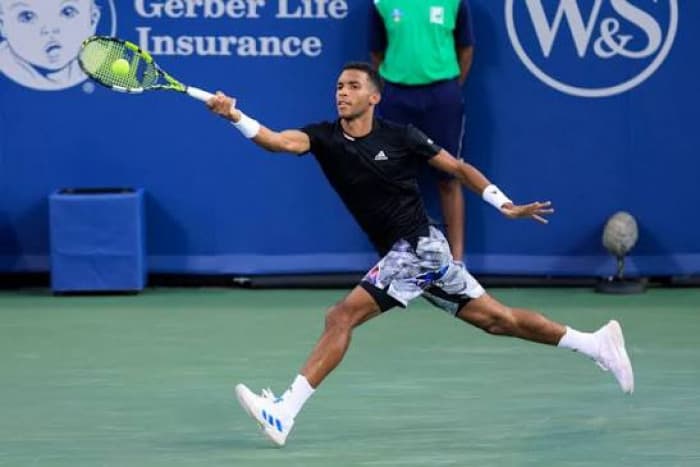 Khachanov beats Oje-Aliassime at US Open