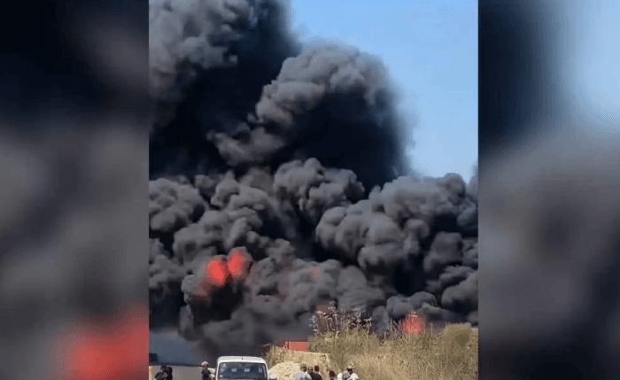 حريق كبير يدمر مصنع إطارات في صفاقس