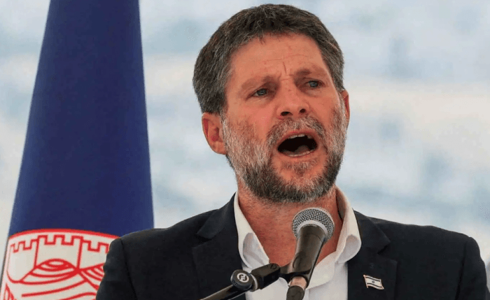 Smotrich Plans New Settlements and Disbands PA