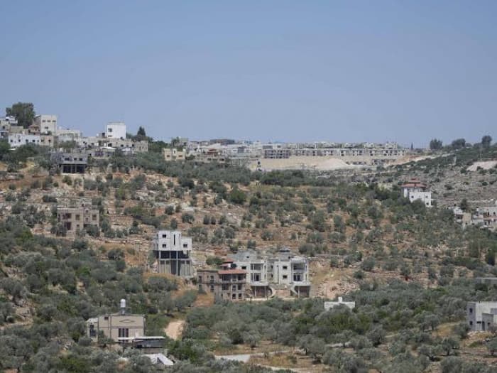 الرئاسة الفلسطينية ترحب بقرار بريطانيا بشأن المستوطنات