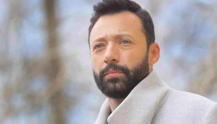 أحمد فهمي يحدد الشخص الذي ندم على ضرره