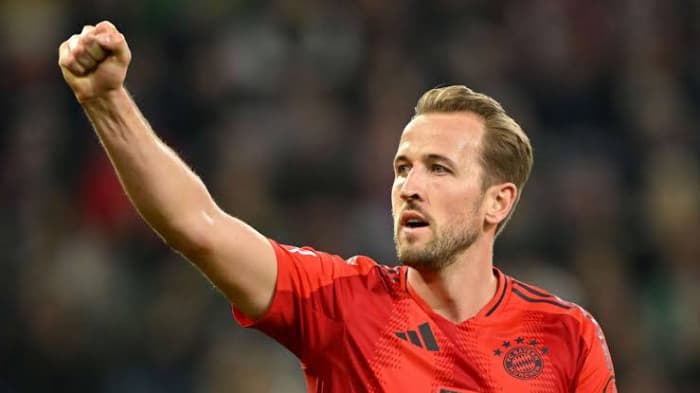 Kain leads Bayern past Augsburg 2-1