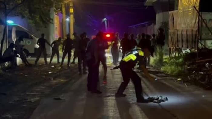 Phillippines shooting kills three others injured