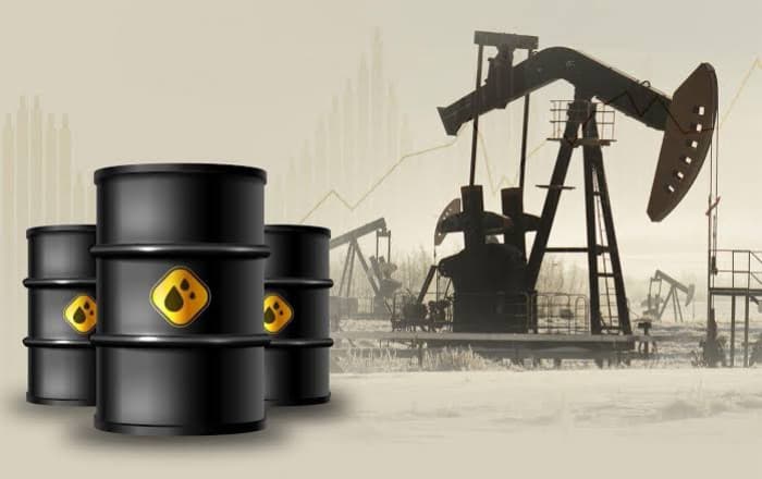 ارتفاع أسعار النفط amid supply concerns