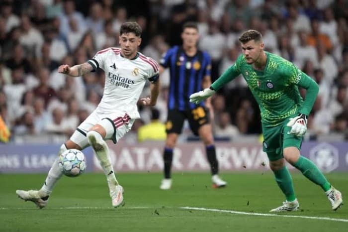 ريال مدريد يتجاوز التشي بصعوبة