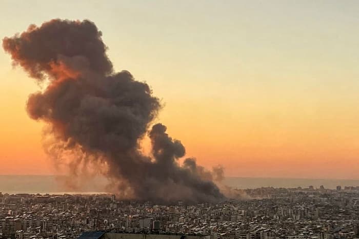 Israeli shelling hits Gaza school