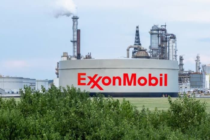 ExxonMobil Nears Venezuela Oil Deal