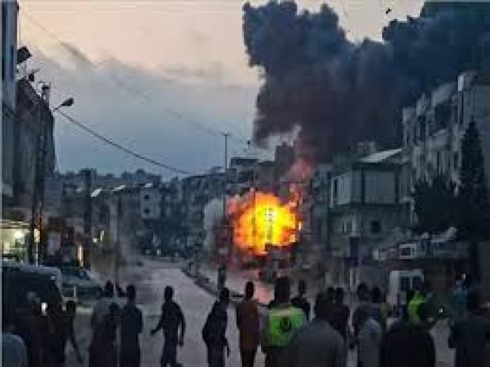 Israeli airstrikes hit Al-Mansouri and Majdal Zoun