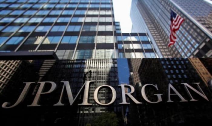J.P. Morgan nears trillion-dollar mark
