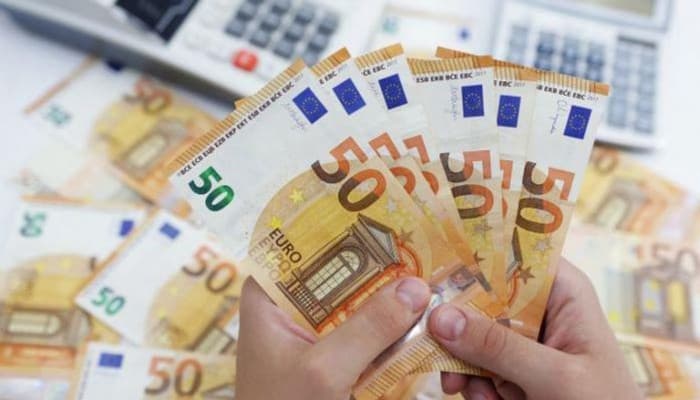 Giorgetti Emphasizes Debt Protection