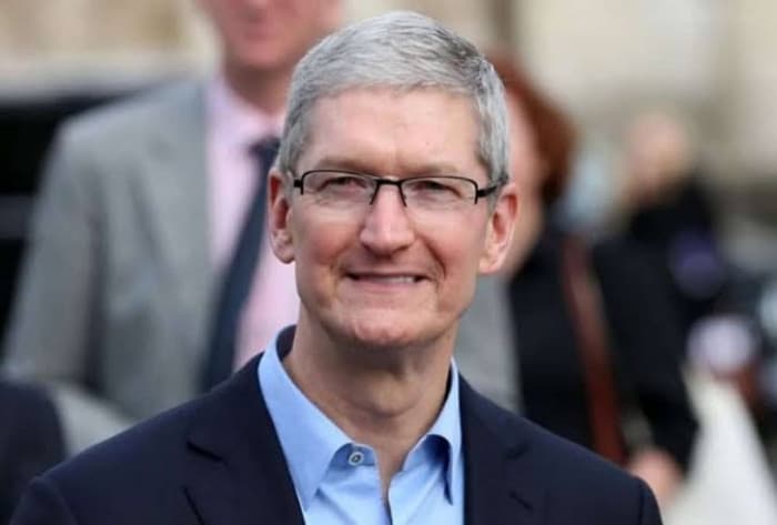 Tim Cook praises Australian social media efforts
