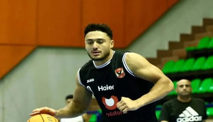 Al-Ahly suspends Amr Zahran for six months