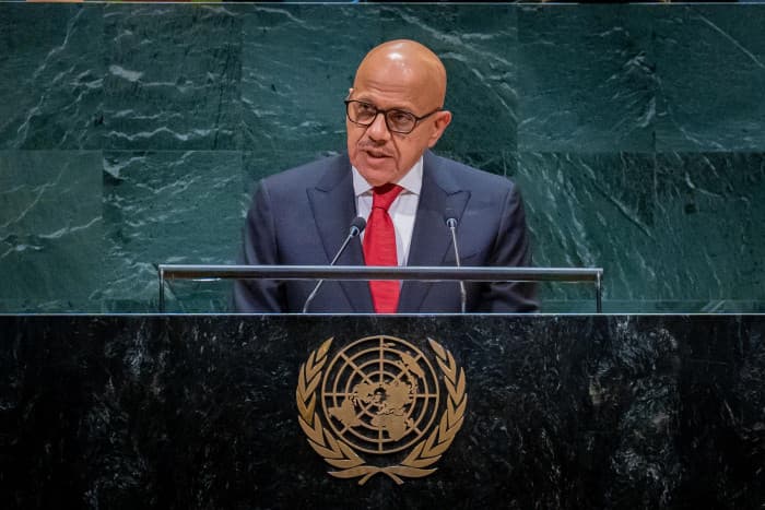 البحرين تؤكد على السلام العادل كطريق لحياة كريمة