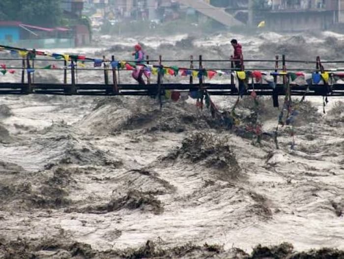 Heavy rains cause 68 deaths in India and Nepal