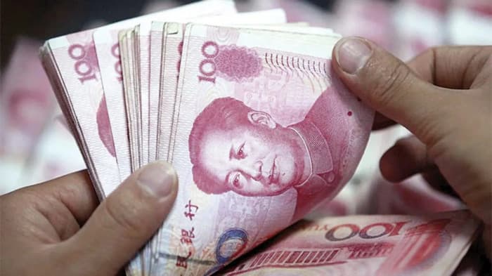 Chinese yuan hits 2022 high