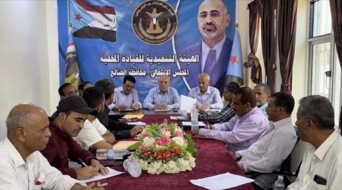 انتقالي الضالع يجهز قافلة غذائية لدعم الصبيحة