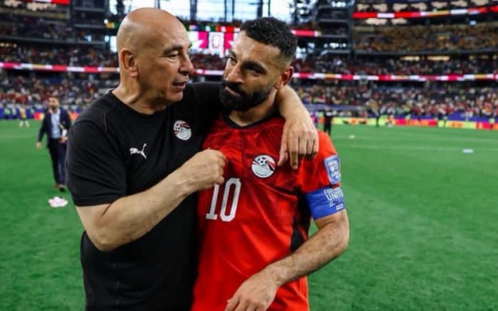 Egypt team faces new crisis