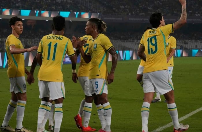 Brazil wins 3-0 in friendly