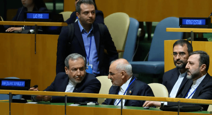Washington expels two Iranian delegates