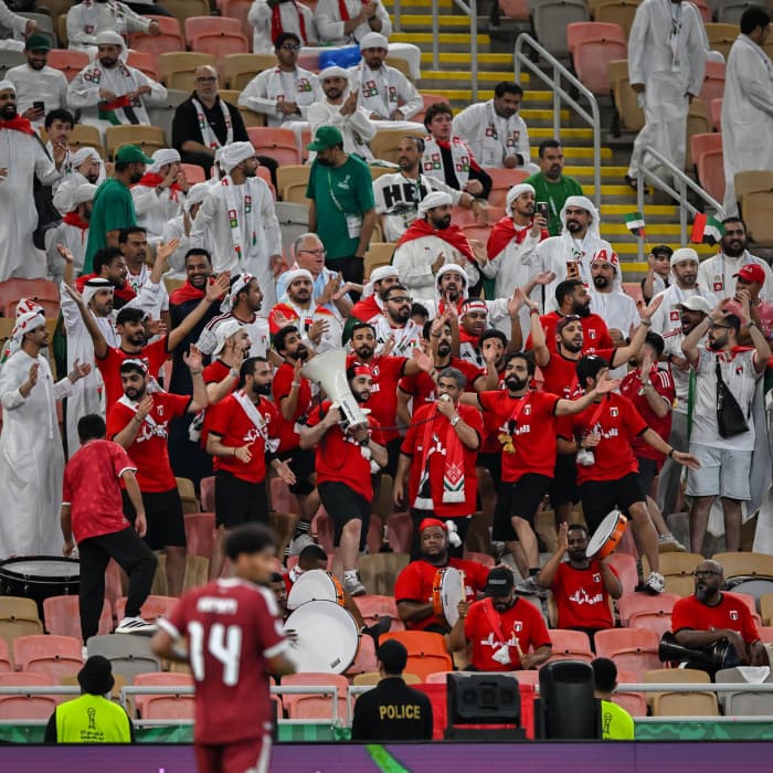UAE supplies 6 planes for fans to Jeddah
