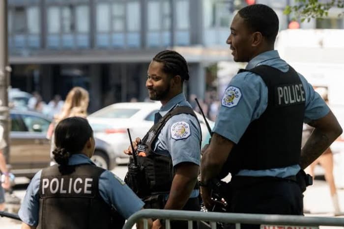 Girl fatally shot in Chicago