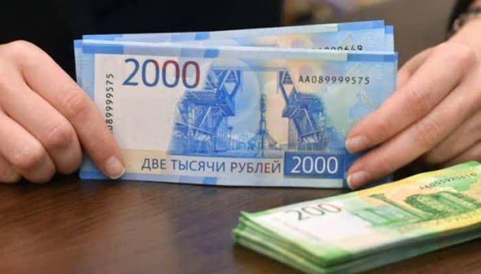 المالية الروسية تتيح الروبل الرقمي للرواتب