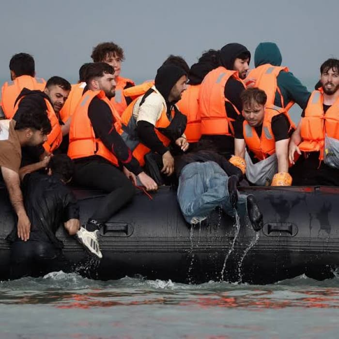 Two men die crossing the channel