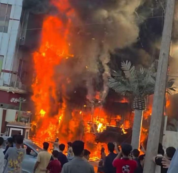 حريق كبير في النخيل مول بالمنصورة