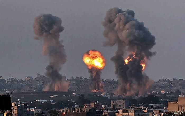 Israeli Gaza strike 7 dead