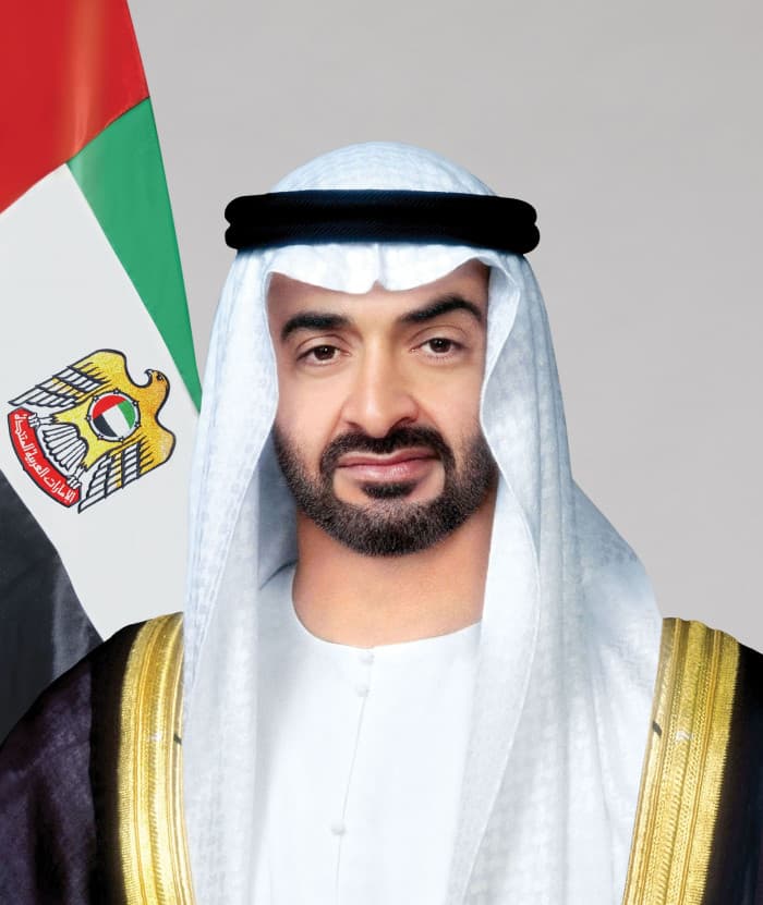 محمد بن زايد يقرر إعادة تسمية مطار العين