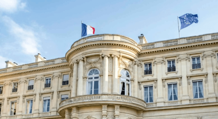 France asks Abu Mazen to resume Palestinian elections