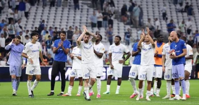 مسموحية حضور جمهور أولمبياكوس لمواجهة مرسيليا