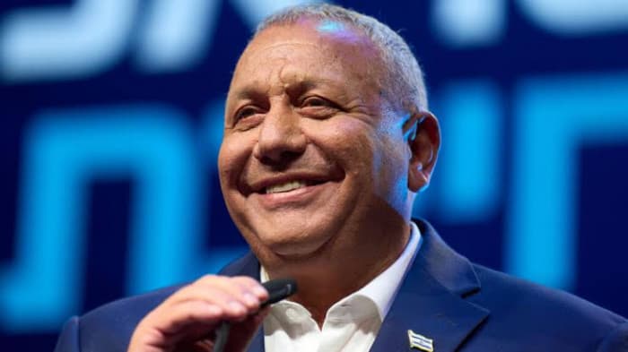 Eisenkot commits to defeating Hamas in 18 months