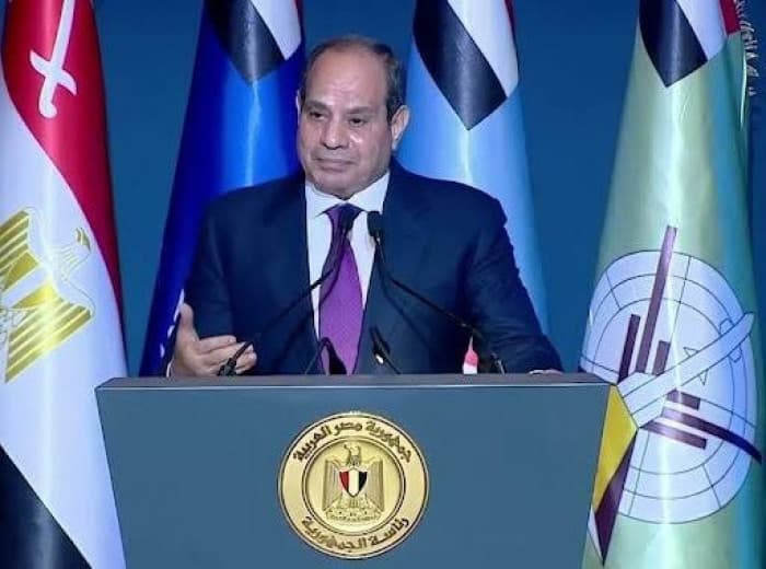 السيسي يوجه تحية عسكرية لدول الخليج