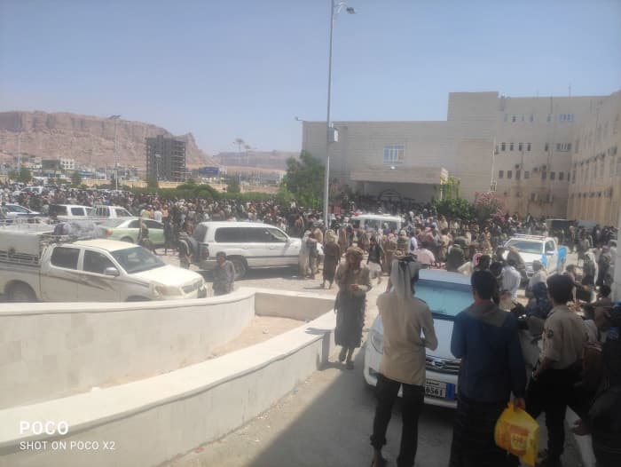 24 Martyrs and Wounded in Houthi Shelling of Al-‘Ilm Camp