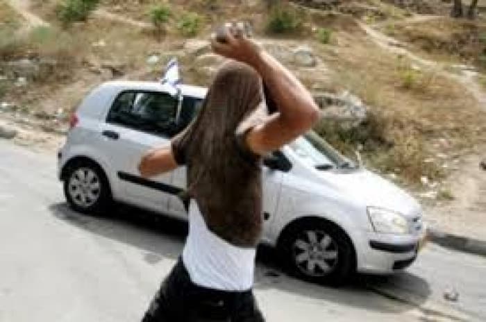 Three Palestinians Injured in Car Crash