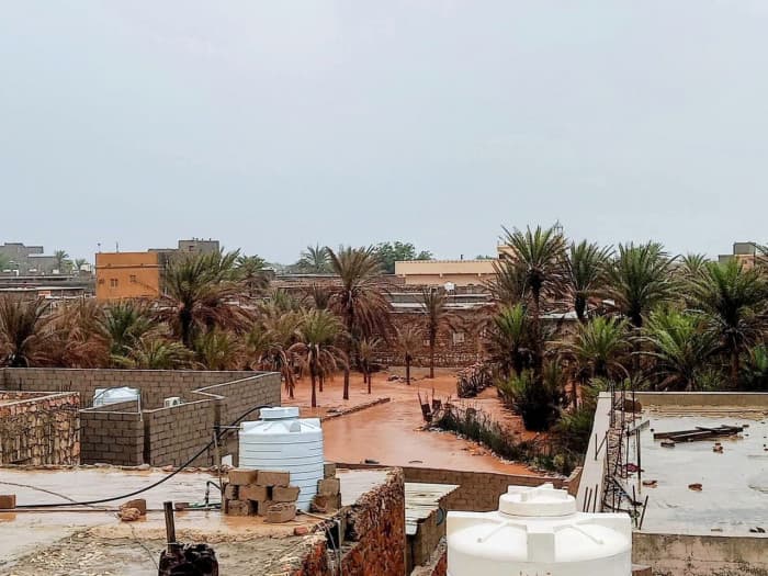 تأثير منخفض جوي يبدأ على سقطرى