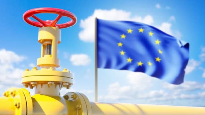 Russia urges Europe to lift gas ban