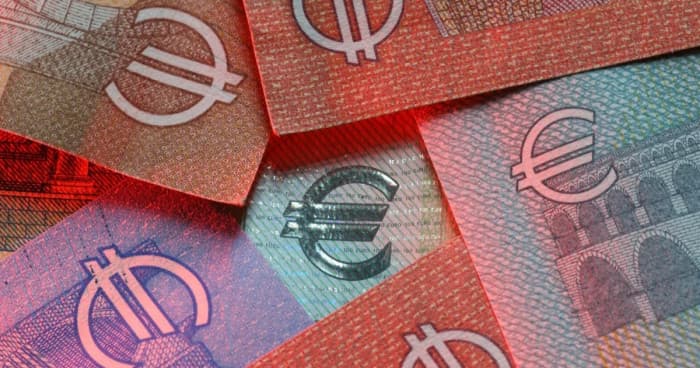 Euro hedge costs hit five-month peak