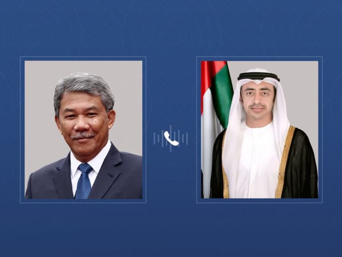 عبدالله بن زايد وماليزي يبحثان التطورات الإقليمية