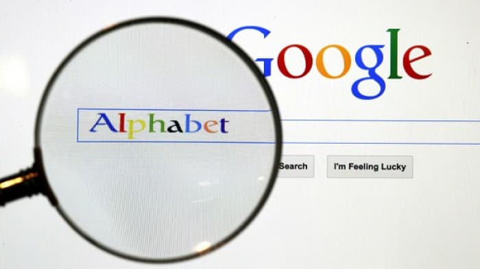 ألفابت تفقد 482 ملياراً