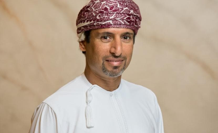 العوفي يتوقع فتح مضيق هرمز واضطرابات مؤقتة