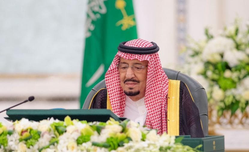 السعودية تؤكد حماية أمنها وسفنها