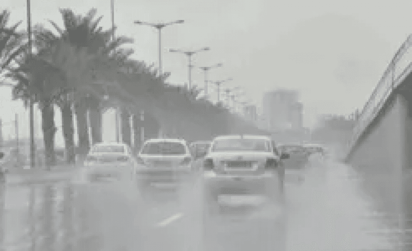 Potential thunderstorms and winds in the Hajar Mountains