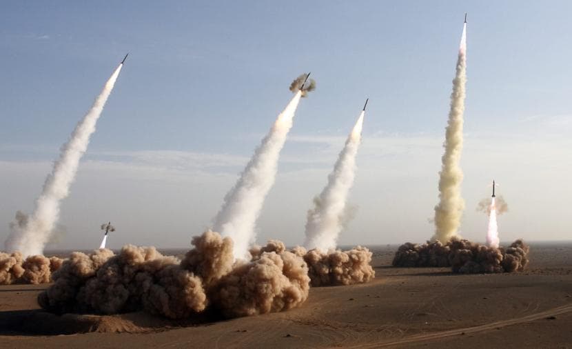 Coalition targets Houthis' missile sites