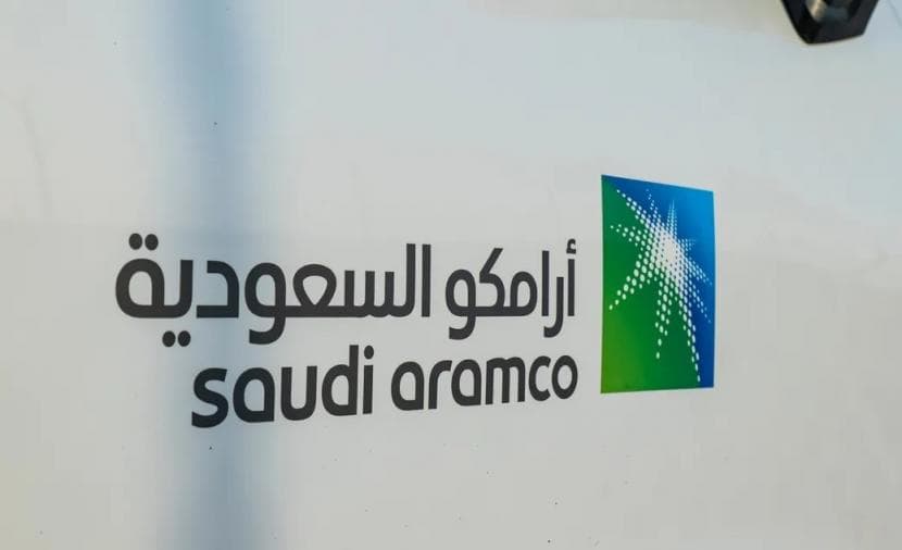 Saudi Aramco Considers Oil Shipment Cuts